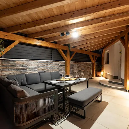 Prázdninový dům House Miletic *