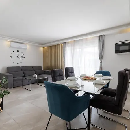 House Miletic Tatil Evi Solin